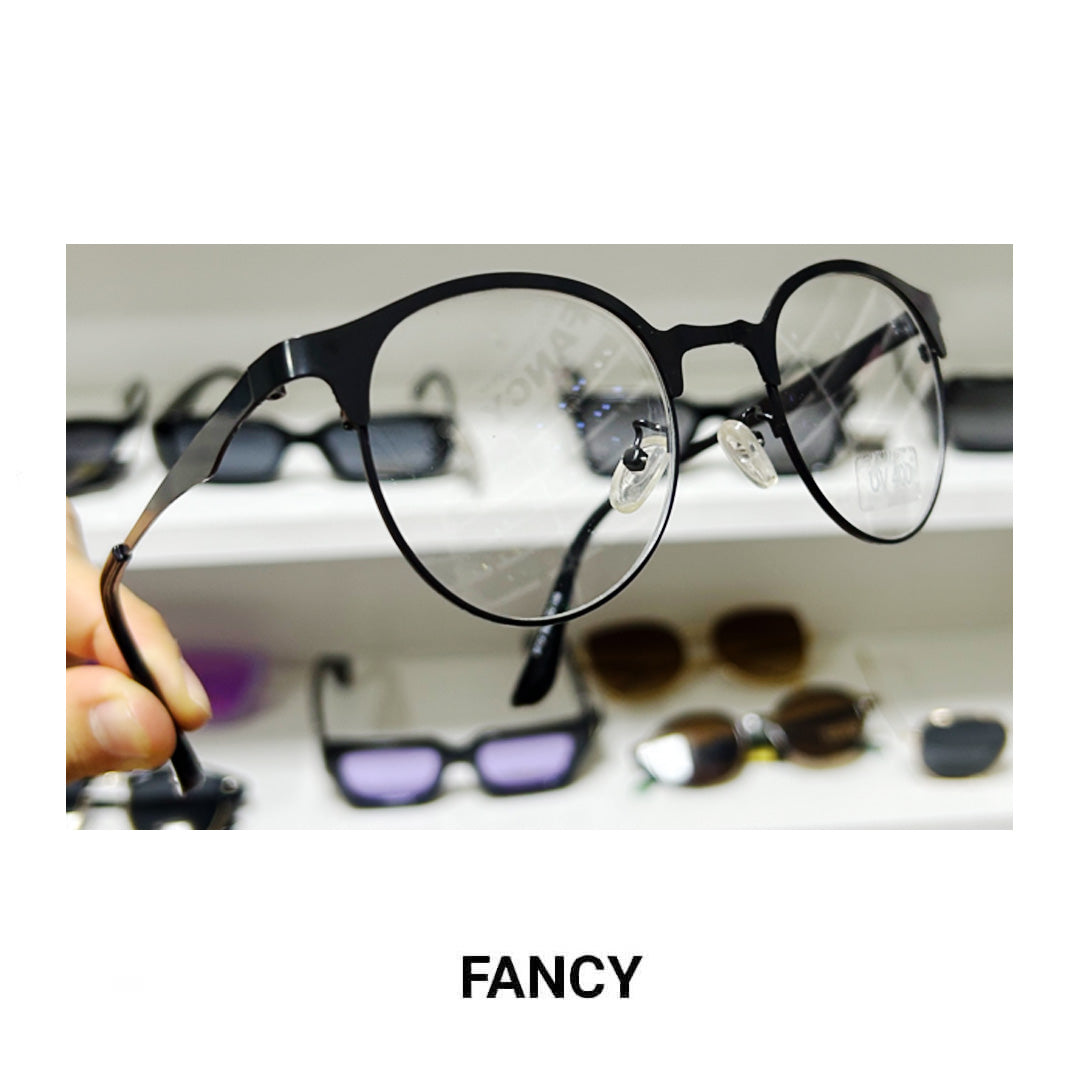 MOON 2.0 BLACK CLEAR