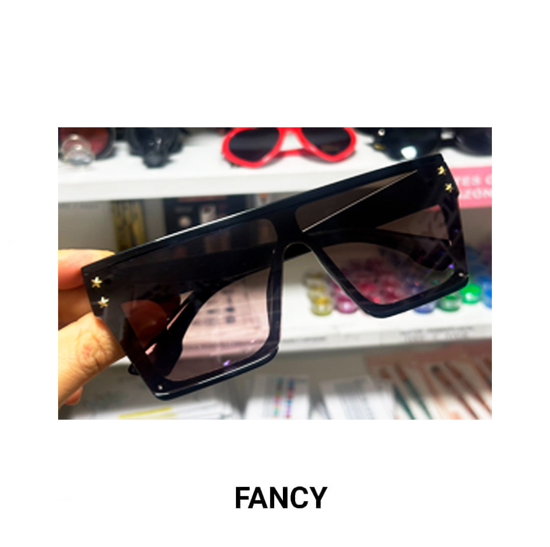 KKW STAR BLACK DEGRADE