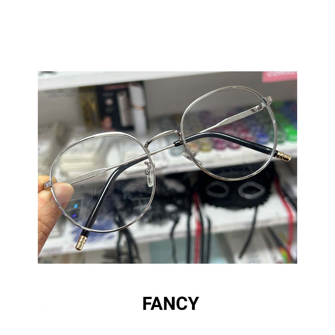 BLACKOUT 2.0 SILVER CLEAR