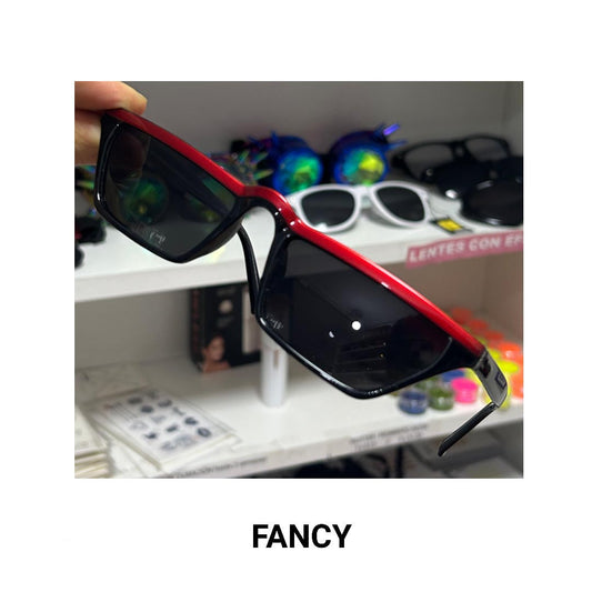 TRAP BLACK RED