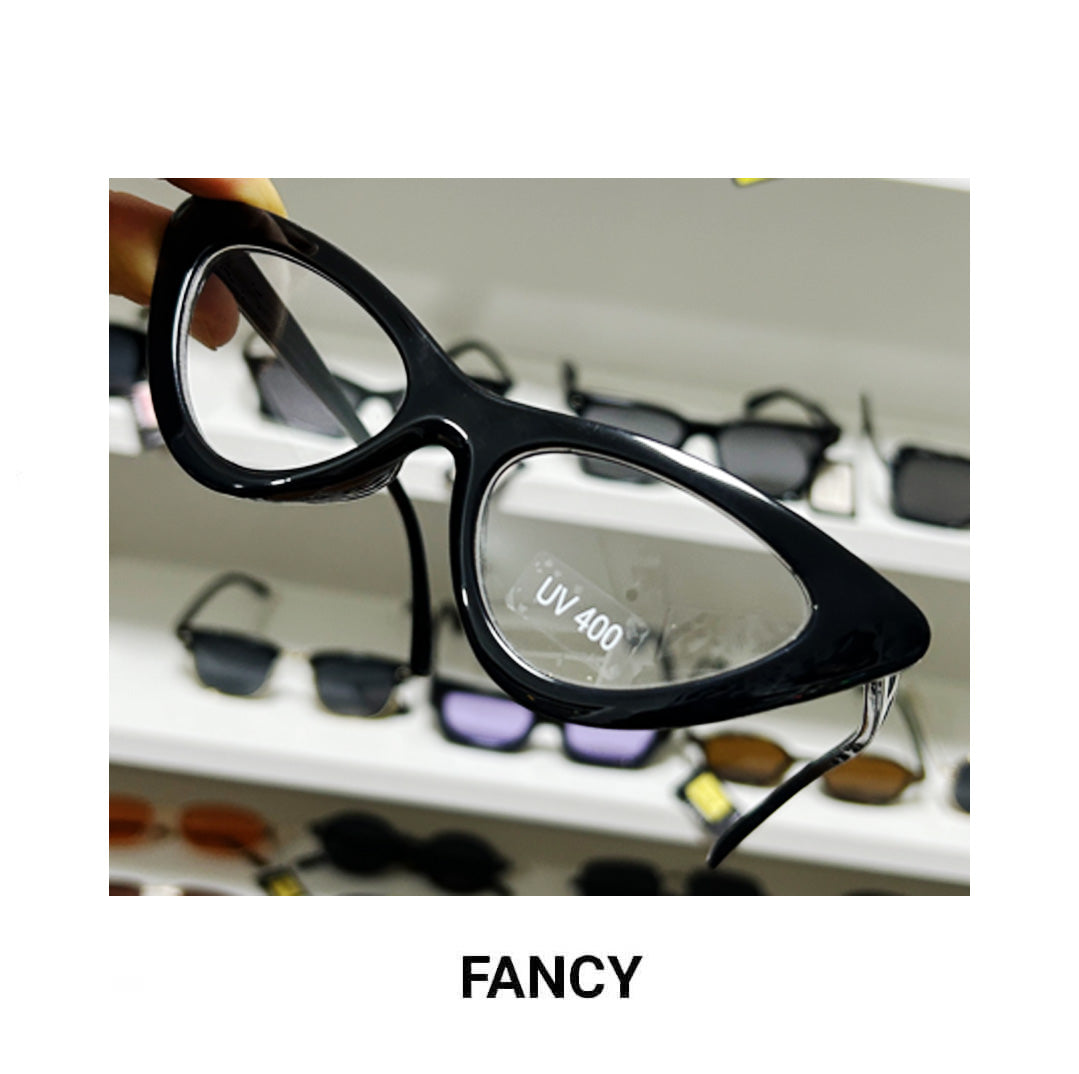 RETRO CAT EYE CLEAR