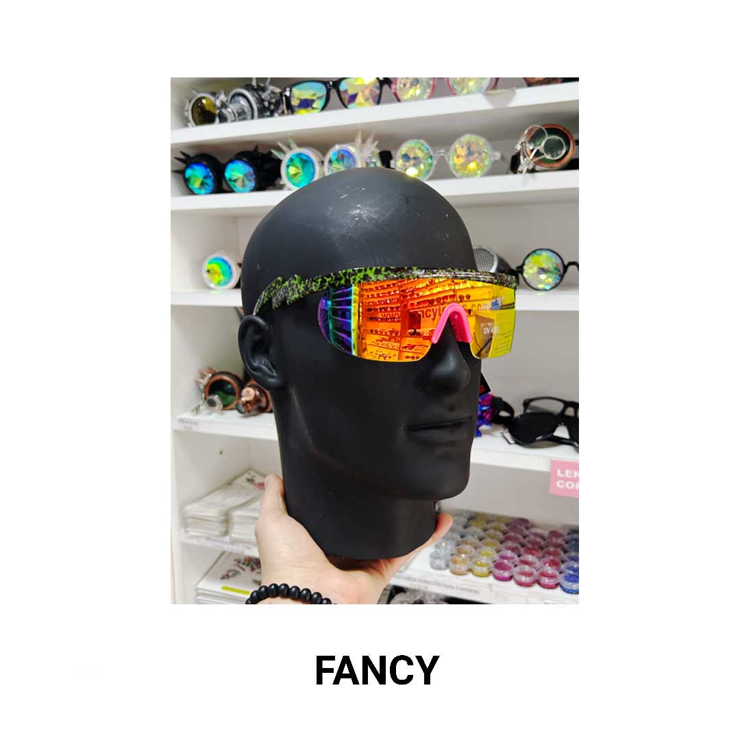 BRODIE RED GREEN PRINT