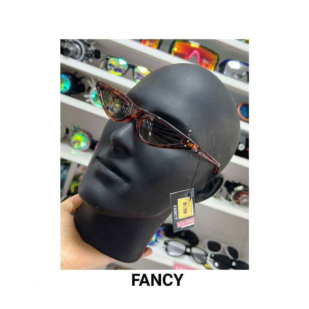 LITTLE CAT ANIMAL PRINT