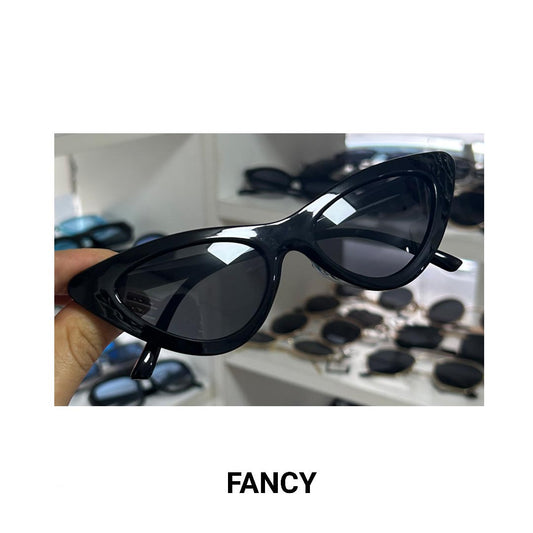 RETRO CAT EYE BLACK