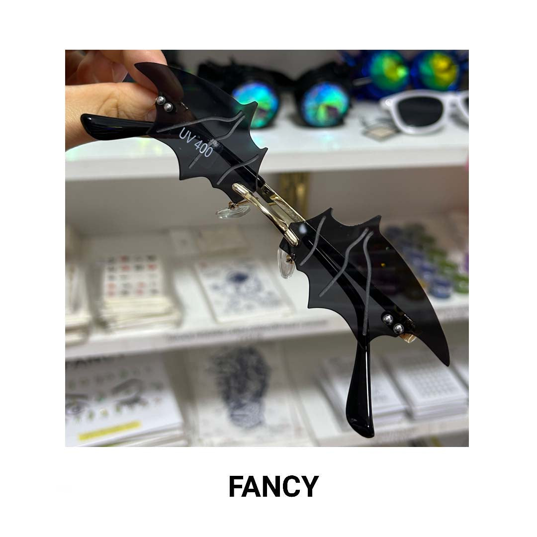WINGS BLACK