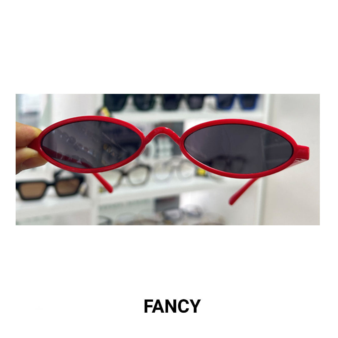KARL RED BLACK