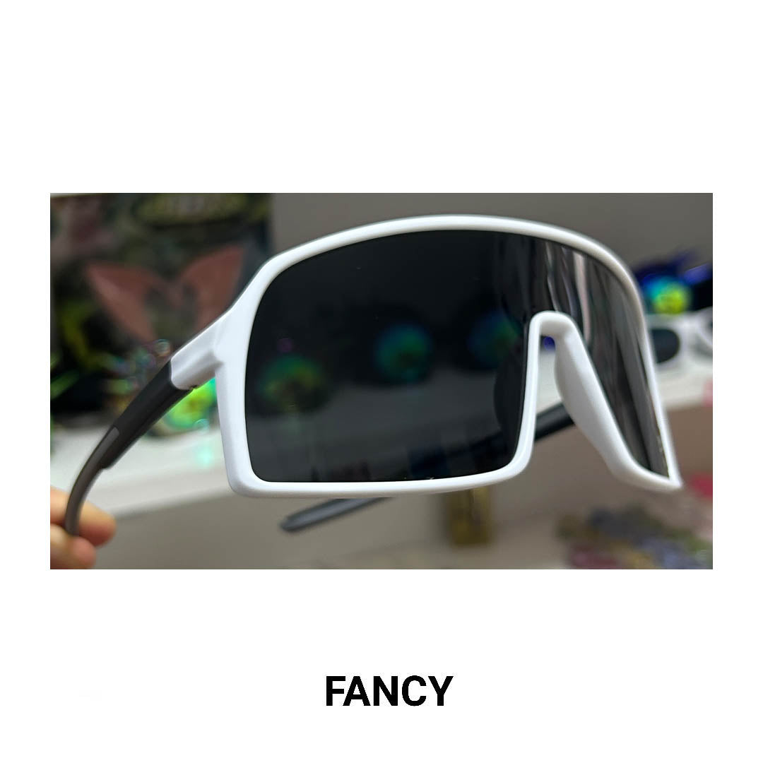 HAUNTER 3.0 WHITE BLACK