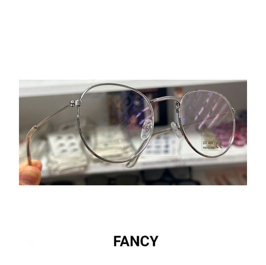 BLACKOUT SILVER CLEAR