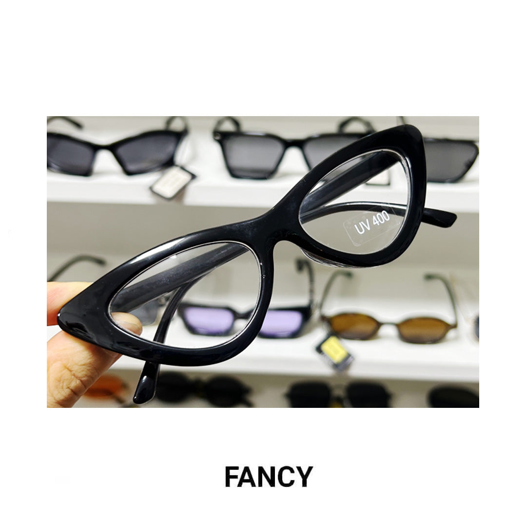 RETRO CAT EYE CLEAR
