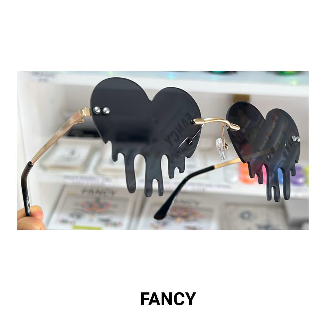 MELTED HEART BLACK