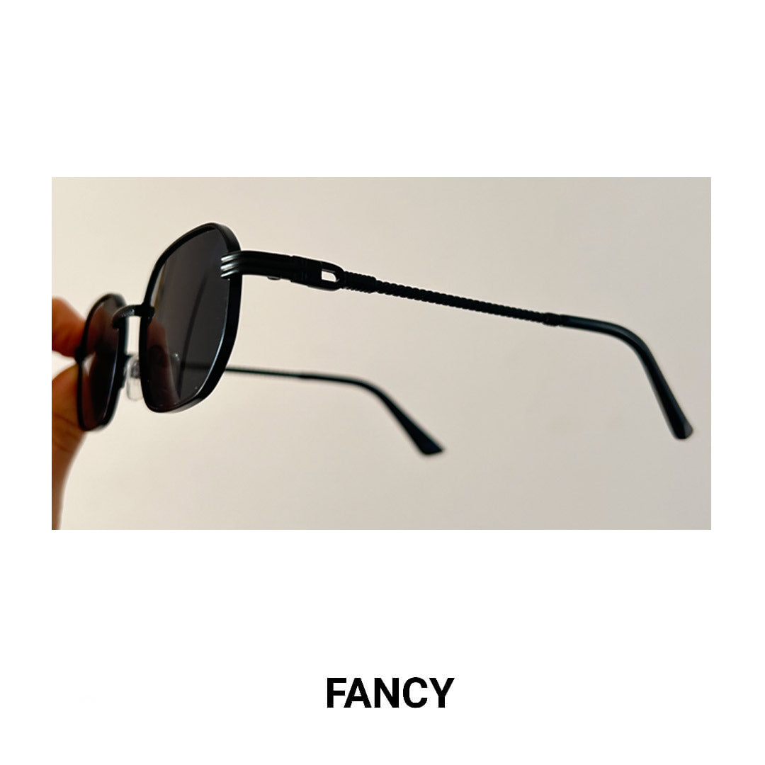 CONRAD VINTAGE 2.0 BLACK