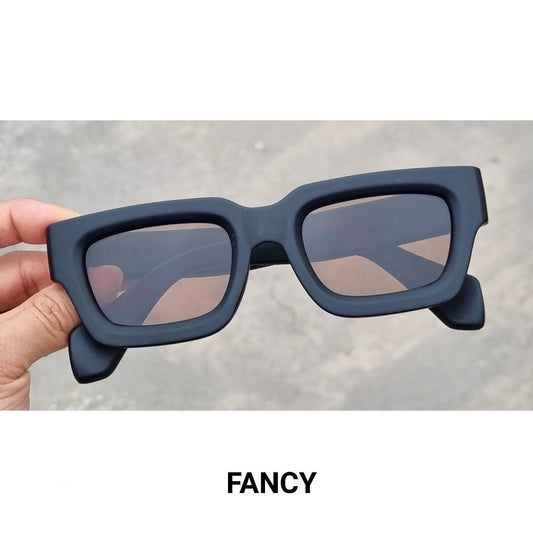 BERGHAIN BLACK BROWN