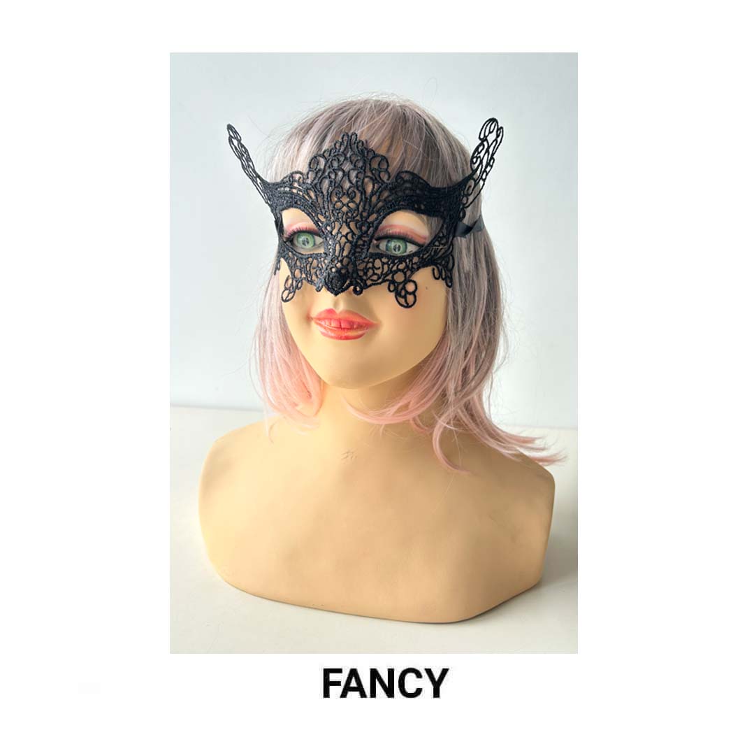 BLACK MASK