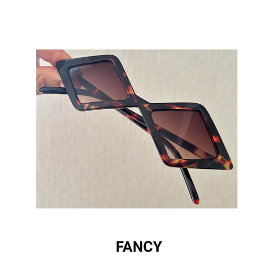FLY ANIMAL PRINT