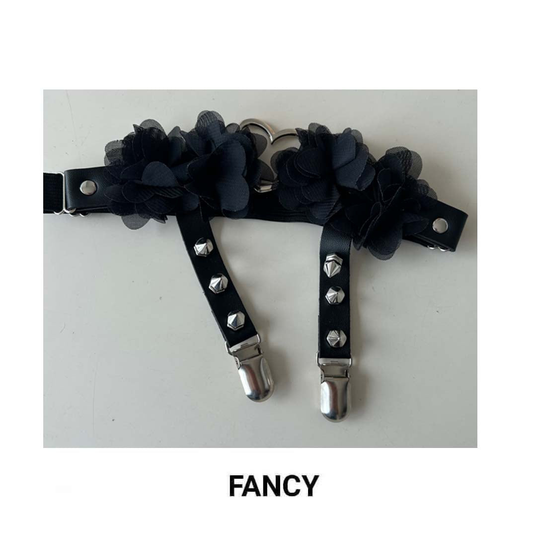 HEART GARTER