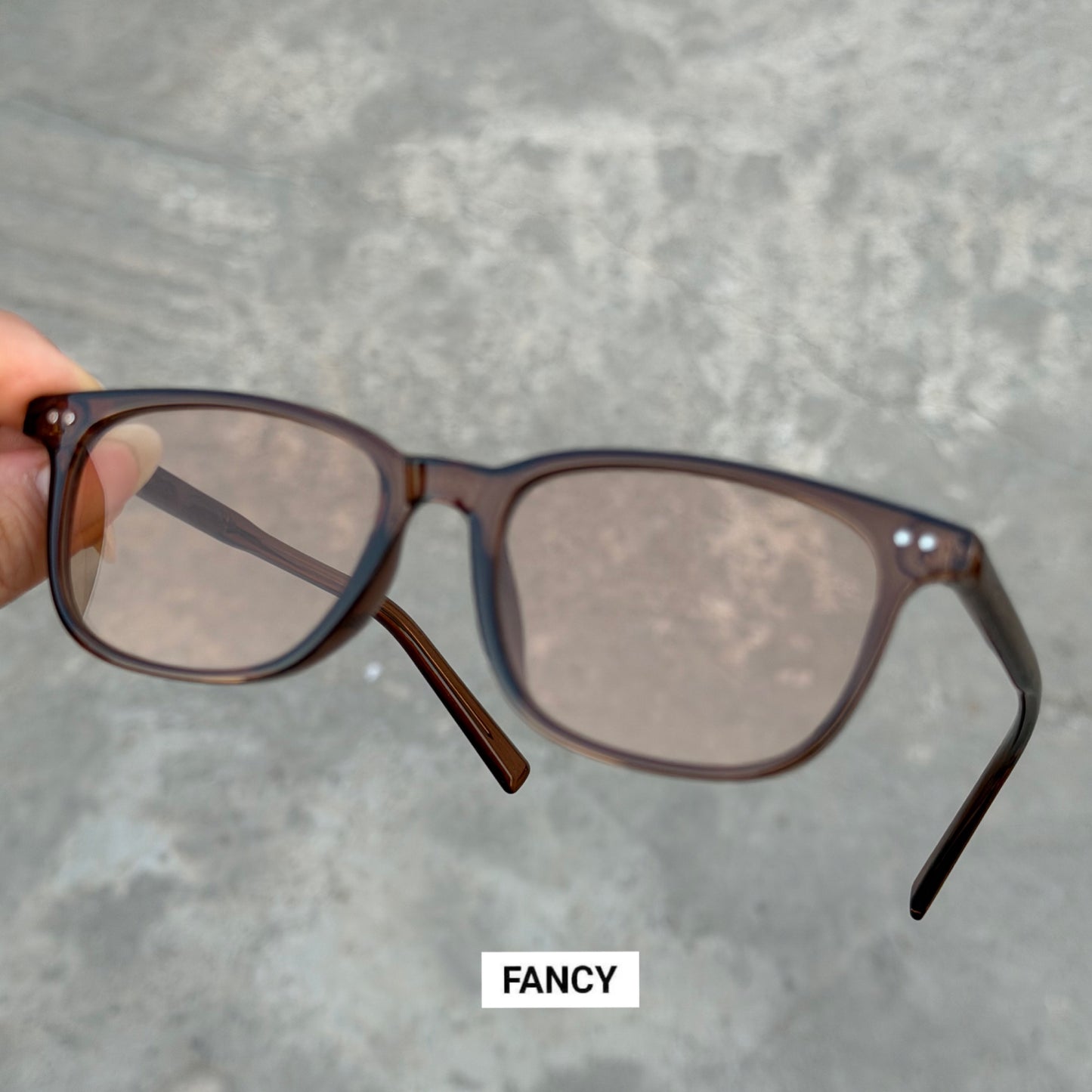 CLASSIC 2.0 BROWN