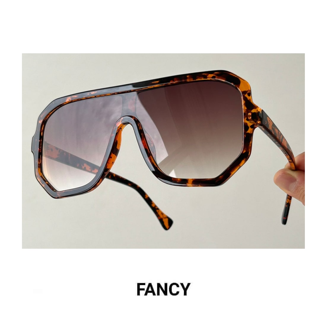 TREVOR ANIMAL PRINT